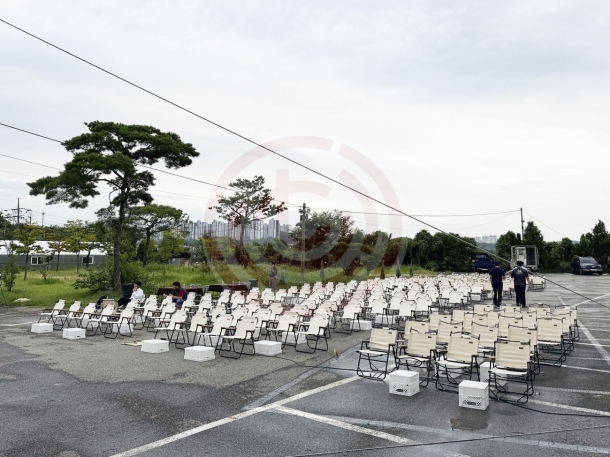 한 여름밤의 가족영화관